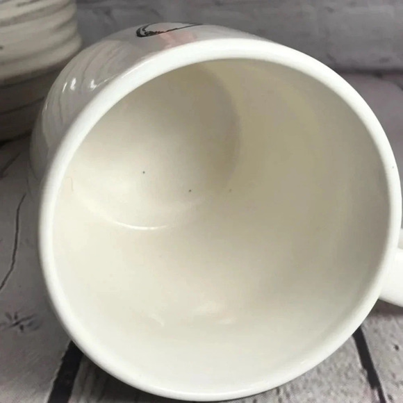 Elle decor  frenchie with red bow mug - Picture 4 of 6